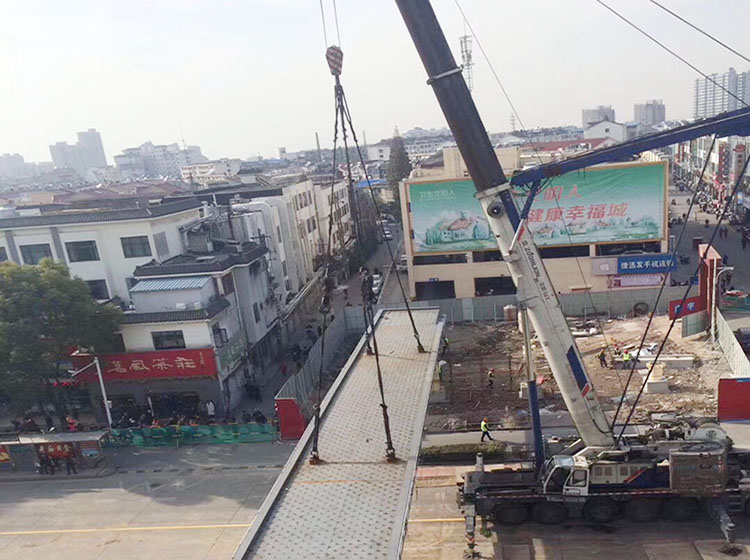 靖江吊車租賃價格